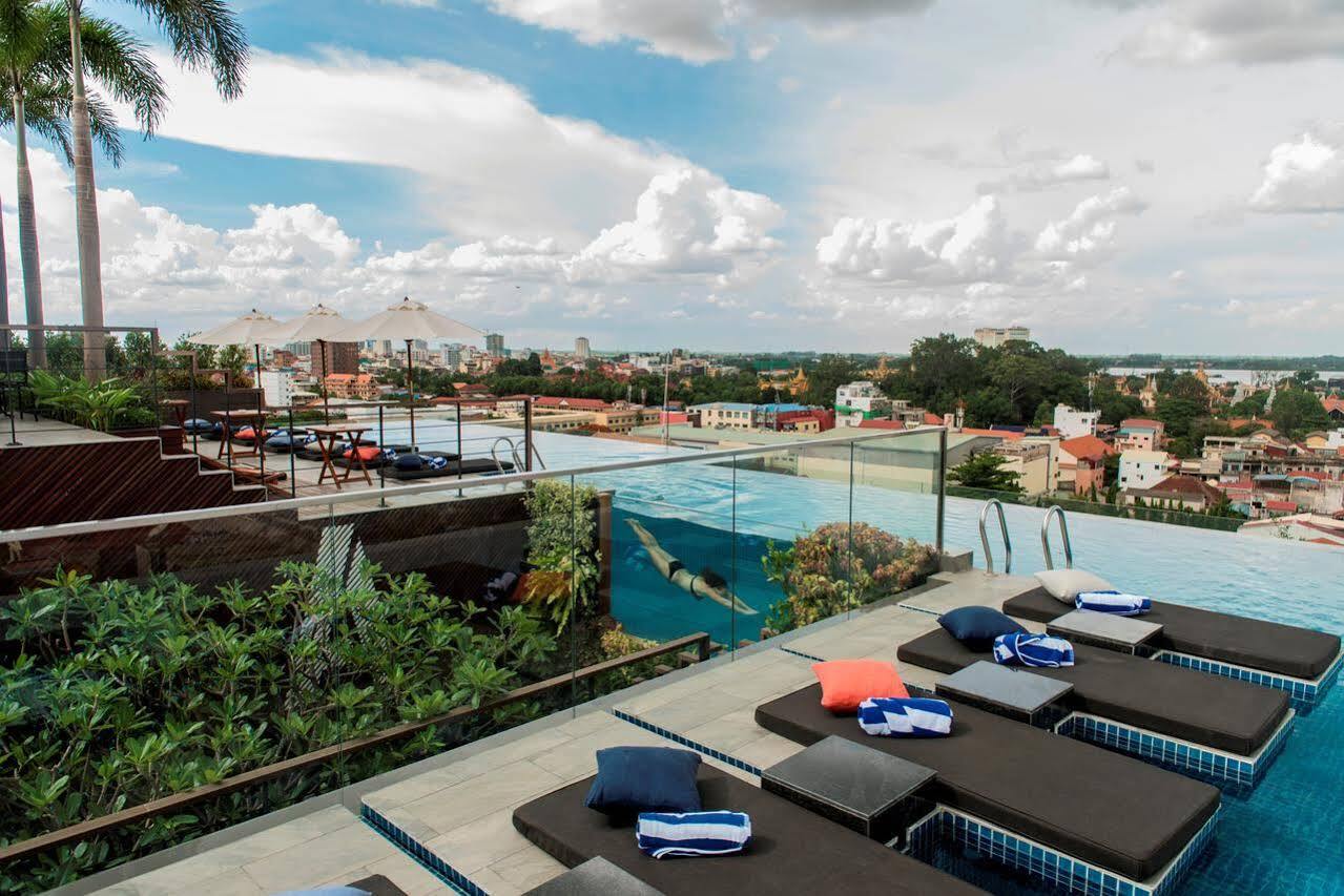 Aquarius Hotel And Urban Resort Пномпень Екстер'єр фото